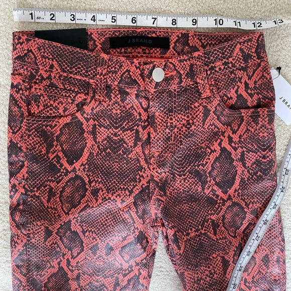 NWT J Brand Selena mid-rise cropped bootcut size 24 - Picture 11 of 14